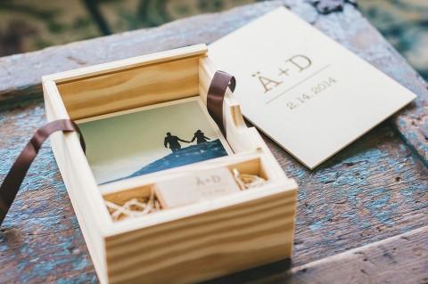 custom wooden wedding print box